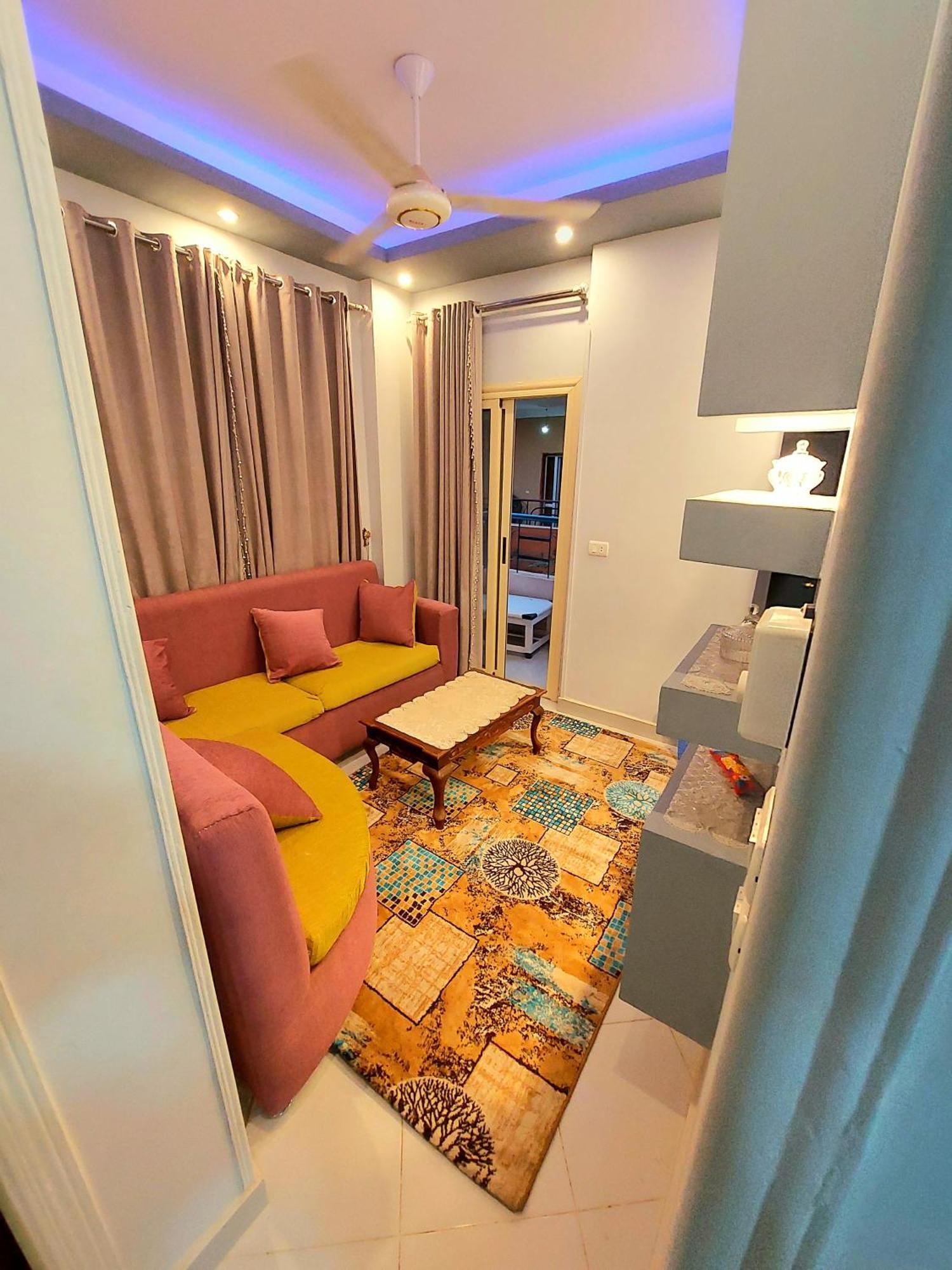 Luxor Apartment ภายนอก รูปภาพ